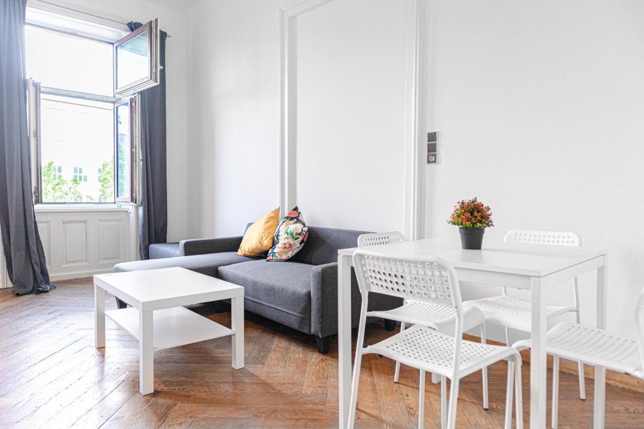 4 Great Apartment Akh - Ideal For Groups Of 19 Vienne Extérieur photo