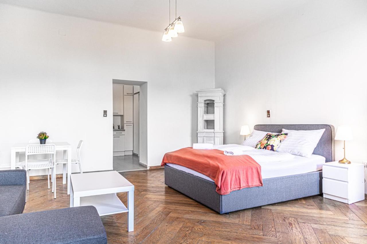 4 Great Apartment Akh - Ideal For Groups Of 19 Vienne Extérieur photo