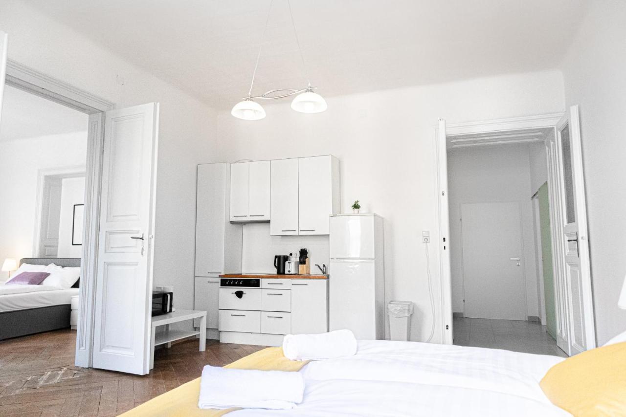 4 Great Apartment Akh - Ideal For Groups Of 19 Vienne Extérieur photo