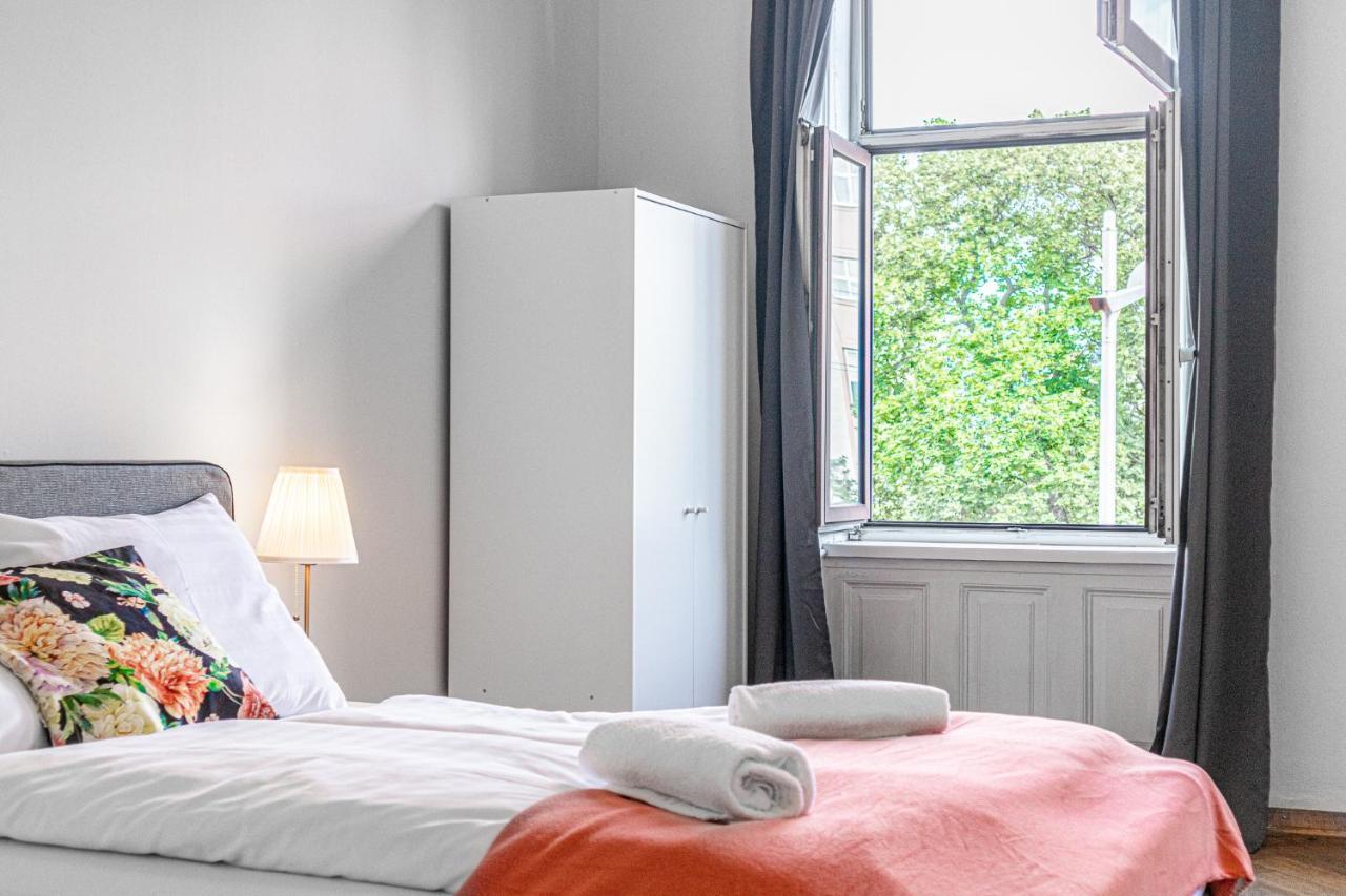 4 Great Apartment Akh - Ideal For Groups Of 19 Vienne Extérieur photo